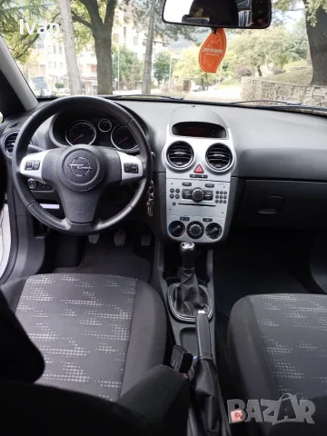 Продавам Opel Corsa D 1.3 CDTI, 75 к.с., снимка 12 - Автомобили и джипове - 56170135