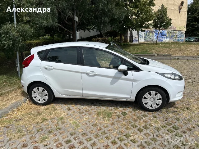 Ford Fiesta 1.25 бензин, 82 к.с., 2012г., снимка 4 - Автомобили и джипове - 56136407