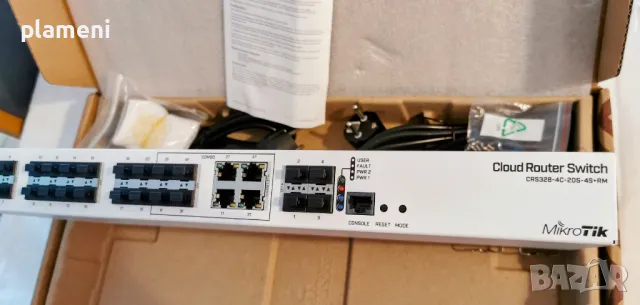 MikroTik CRS328-4C-20S-4S+RM, снимка 1