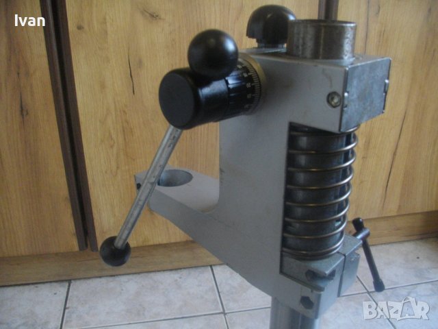 Нова Голяма Немска Стойка За Бормашина-ф43мм/550мм/6,5 кг-PIRANHA-Масивна-Ход 80мм-Прецизна През 1мм, снимка 12 - Бормашини - 41453875