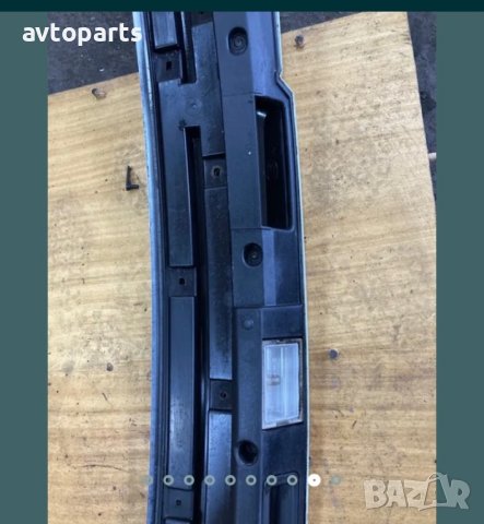 Range rover sport 2012година Лайсна заден капак багажник, снимка 9 - Части - 40638667