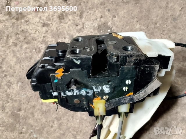 Задна лява брава дръжка Хюндай Соната Hyundai Sonata брави