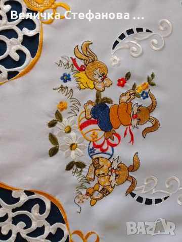 Великденска покривка с 4 тишлайфера, снимка 5 - Покривки за маси - 53418243