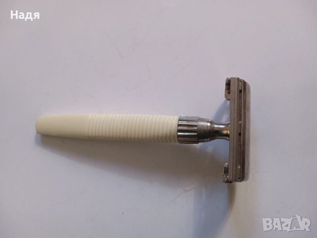 Стара бръсначка Gillette