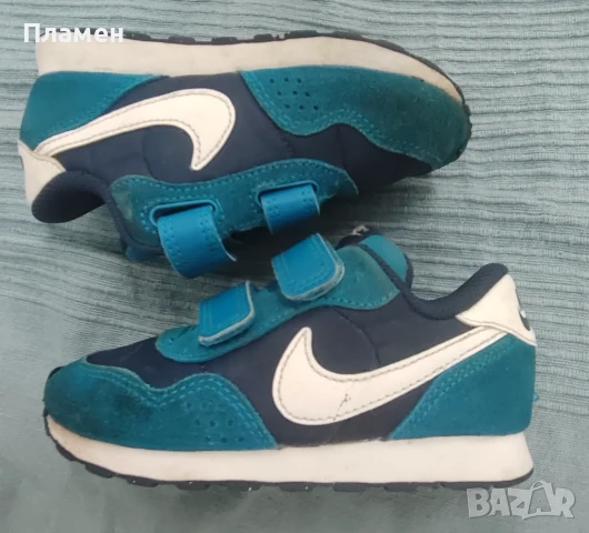 маратонки Nike 25номер