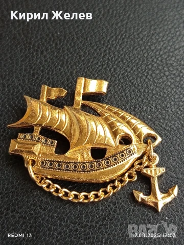 Красива значка кораб с котва ⚓ перфектно състояние за КОЛЕКЦИЯ 80703
