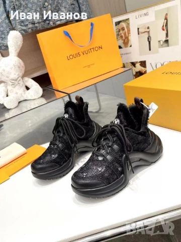 Сникърси Louis Vuitton с дантела