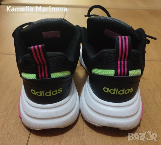 Дамски маратонки Adidas , снимка 3 - Маратонки - 53761652