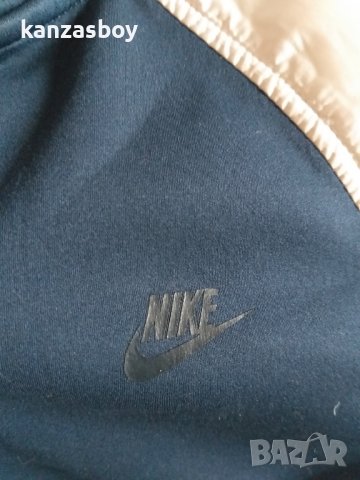 nike - страхотно дамско яке , снимка 2 - Якета - 40025919