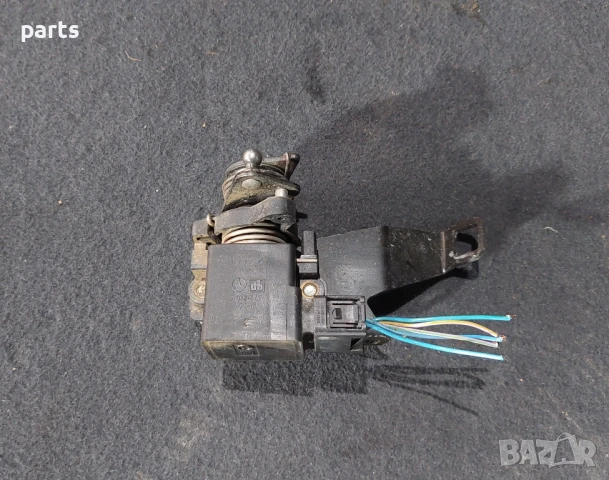 Потенциометър Газ Мерцедес Е класа W210 (H) - W163 - W208 - W202
- A0125423317, снимка 2 - Части - 50902629