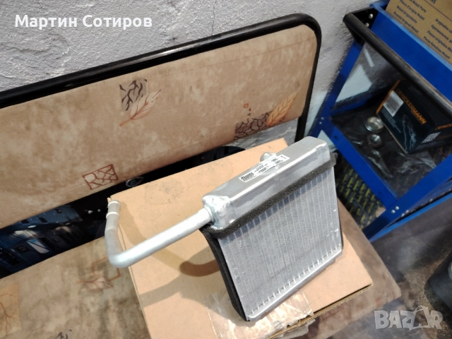 Продавам радиатор парно Форд Рейнджър, снимка 2 - Радиатори - 52290366