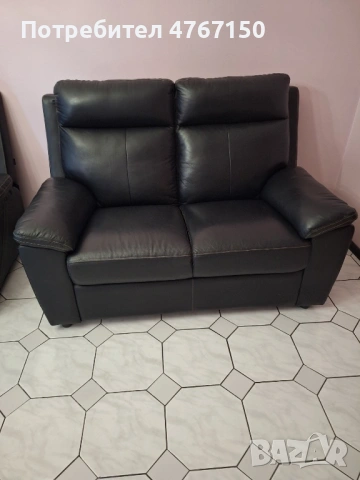 Продавам холна гарнитура с маса, снимка 4 - Дивани и мека мебел - 53853699