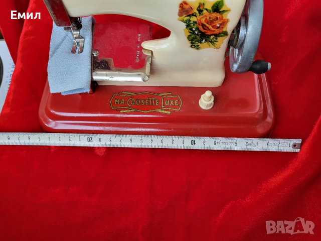 Колекционерска детска шевна машина MA COUSETTE LUXE , снимка 7 - Колекции - 44684994