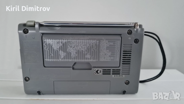 Stereo всевълново радио Sony ICF-SW35 , снимка 7 - Радиокасетофони, транзистори - 52896317