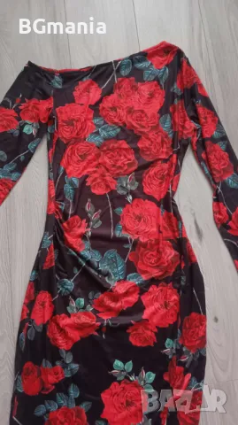 Рокля с цветя рози с дълъг ръкав едно рамо и цепка размер М и Л, снимка 6 - Рокли - 48968262