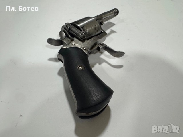 Стар револвер, пистолет, пищов, снимка 2 - Антикварни и старинни предмети - 51896741