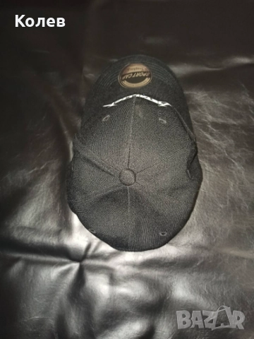 Шапка на METALLICA, снимка 2 - Шапки - 50446470