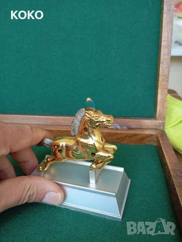 Метална Настолна Запалка във формата на кон , снимка 4 - Колекции - 51952680