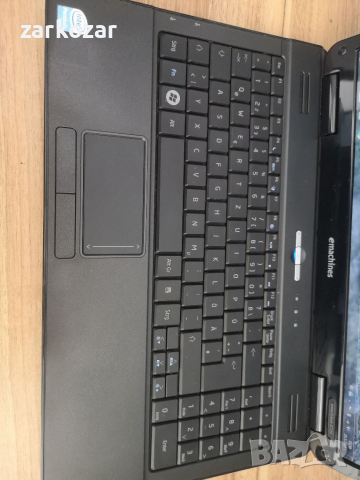 Acer eMashines e725, снимка 2 - Лаптопи за работа - 36227715