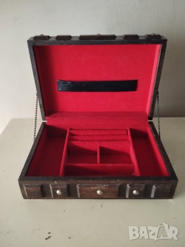 дървена кутия, снимка 5 - Антикварни и старинни предмети - 41817444