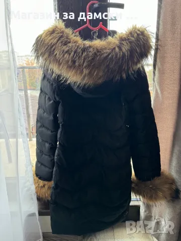 Дамско дълго зимно яке с пух С размер, снимка 4 - Якета - 47967404