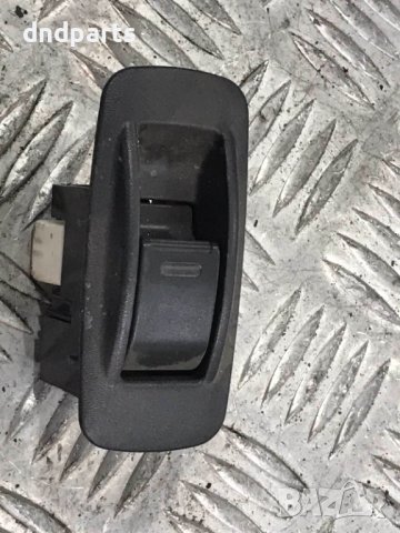 Бутон Toyota RAV4,2004г.