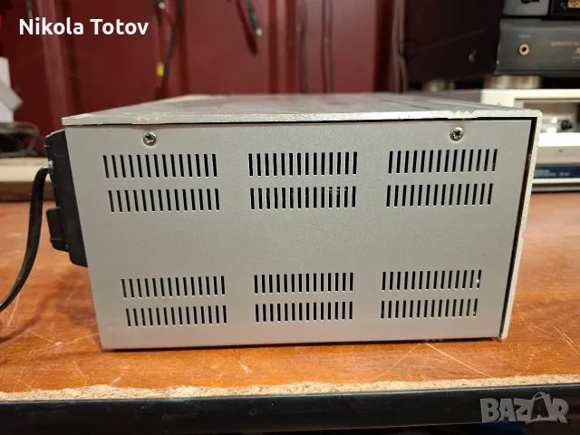 Продава се компонент от система ,Grundig MR-100. , снимка 4 - Аудиосистеми - 55972836