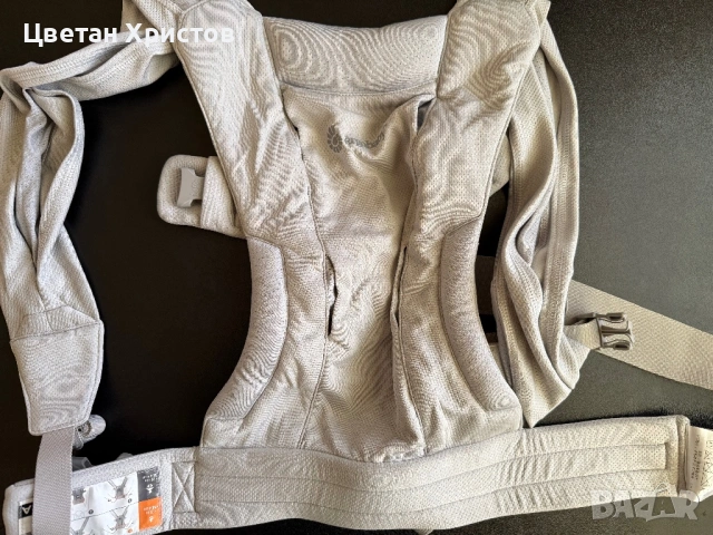 Ергономична раница Ergobaby - Embrace Soft Air Mesh, Soft Grey 3-12kg, снимка 2 - Кенгура и ранички - 53437203