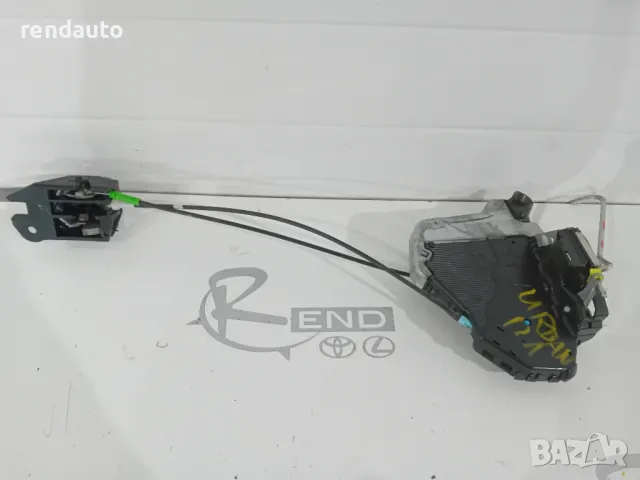 A046693 Предна лява брава врата Toyota Urban cruiser