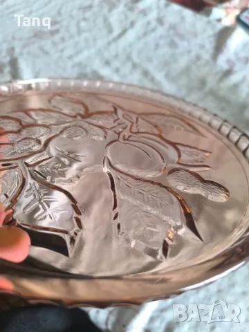 Стъклен гравиран поднос с ракиени стъклени чаши(НОВИ), снимка 6 - Декорация за дома - 49748797