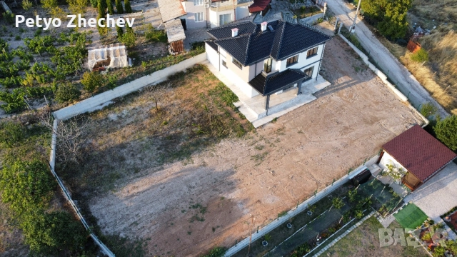 нова КЪЩА с голям двор - вилна зона Кенана, Хасково, снимка 3 - Къщи - 51883132