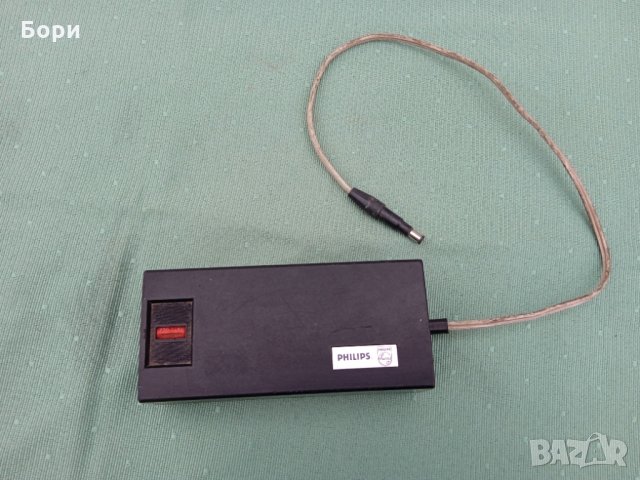 PHILIPS 220/110 -6/7.5/9 волта Токоизправител/адаптор, снимка 2 - Други ценни предмети - 34957546