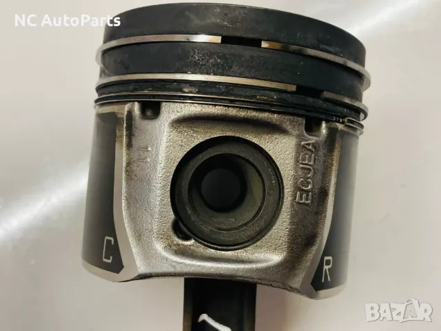 Бутало с биела за Форд Канект 1.8 дизел P7PB BHPA R2PA Fomoco 2012, снимка 13 - Части - 48584097