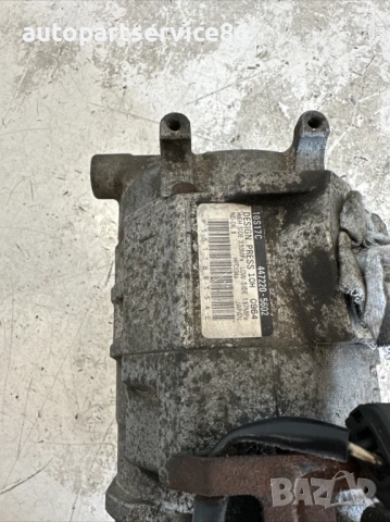 Компресор на климатична инсталация за Jeep Grand Cherokee 3.0 CRD (2007) P55116835AE, снимка 2 - Части - 53521483