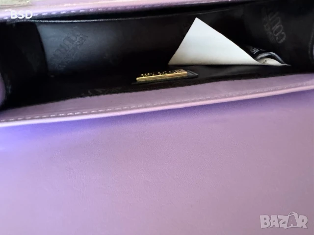 Versace Jeans Couture оригинална чанта, снимка 9 - Чанти - 50601217