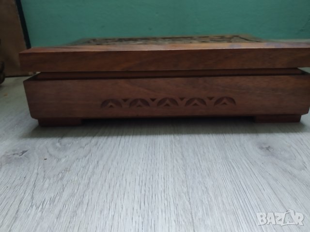 стара дървена кутия, снимка 6 - Антикварни и старинни предмети - 40309740