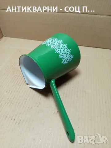 Соц Старо Емайлирано Голямо Джезве 1.300лт., снимка 4 - Антикварни и старинни предмети - 49924316