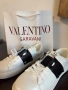 Valentino Garavani обувки 42/43 номер с кутия и торбичка, снимка 1