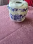 Порцеланова ваза със сини цветя, снимка 3
