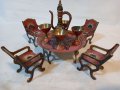 Мини бронзови фигурки маса с четири стола и комплект за чай