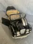 количка  BMW 502 Cabriolet (1955 г.) в мащаб 1:18  Maistо, снимка 2