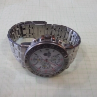 Часовник за ръка - кварцов - хронограф - работещ, снимка 2 - Мъжки - 7661976