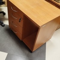 Шкафче за бюро на колела - контейнер със заключване 70/50/64см, снимка 4 - Шкафове - 41595836