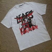 Бяла мъжка тениска с червено-черна щампа, снимка 1 - Тениски - 42011628