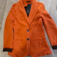 Оранжево сако, снимка 3 - Сака - 42052531