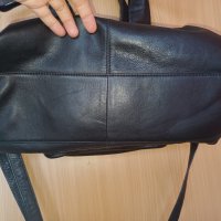 Manfield черно чанта естествена кожа , снимка 4 - Чанти - 41440192