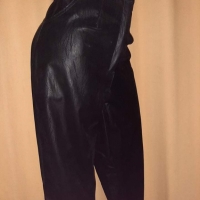 М Черен,кожен панталон/клин/ с висока талия , снимка 5 - Клинове - 36052907