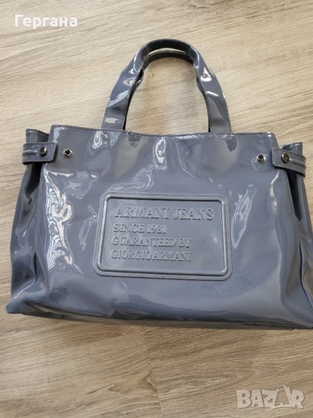 Армани лачена чанта , снимка 1