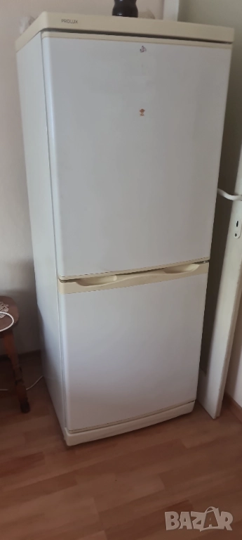 Хладилник с фризер Prolux, снимка 1