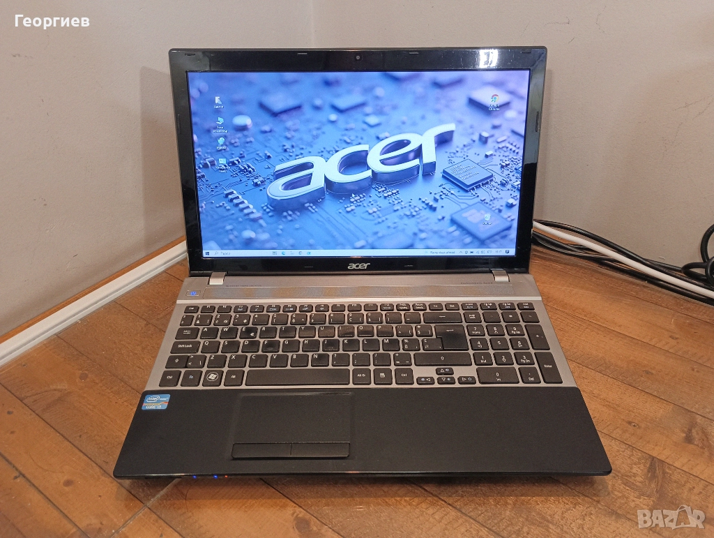 Лаптоп Acer Aspire V3-531 / 15,6", снимка 1